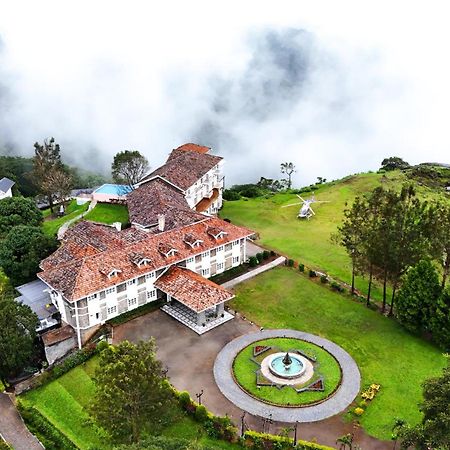 Le Montfort Resort Munnar Extérieur photo