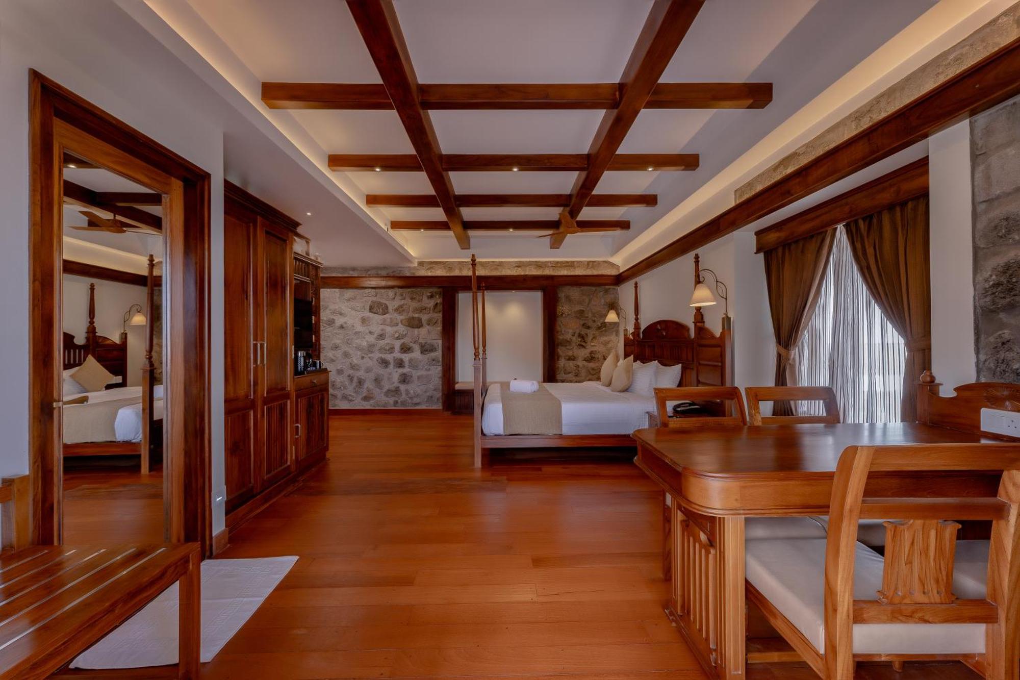 Le Montfort Resort Munnar Extérieur photo
